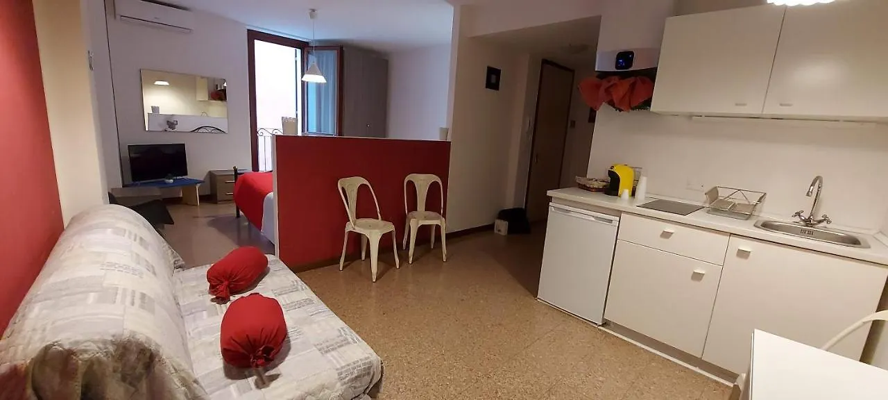 Marconi Rooms Loggia Delle Erbe Verona Apartamento