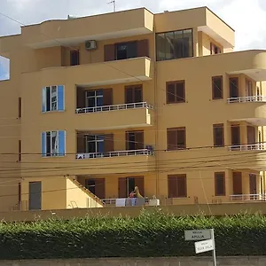  Апартаменты Cala Албания