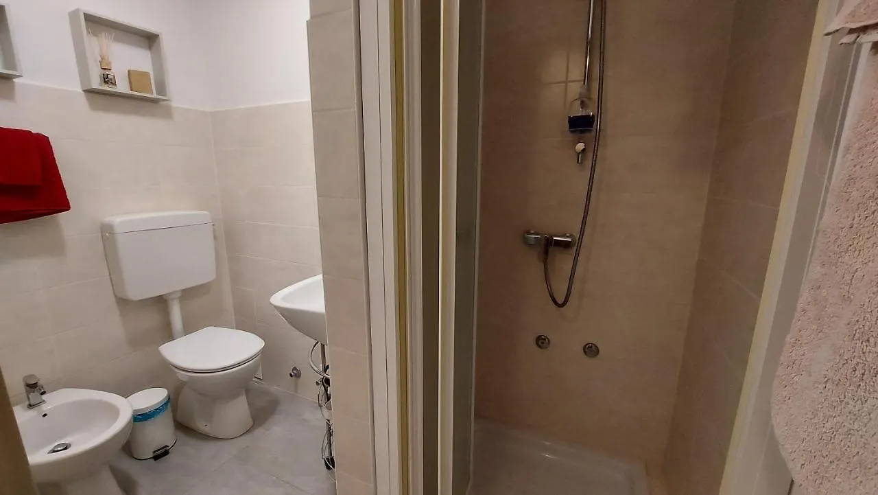 Διαμέρισμα Marconi Rooms Loggia Delle Erbe Βερόνα