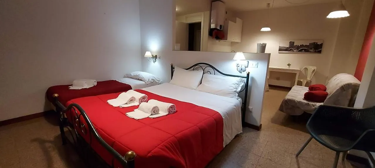 Διαμέρισμα Marconi Rooms Loggia Delle Erbe Βερόνα Ιταλία